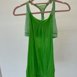 Green Lululemon Tank Top with Built-in-Bra Size Small